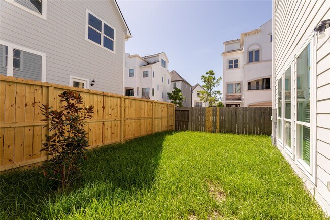Building Photo - 1802 Napa Creek Ln