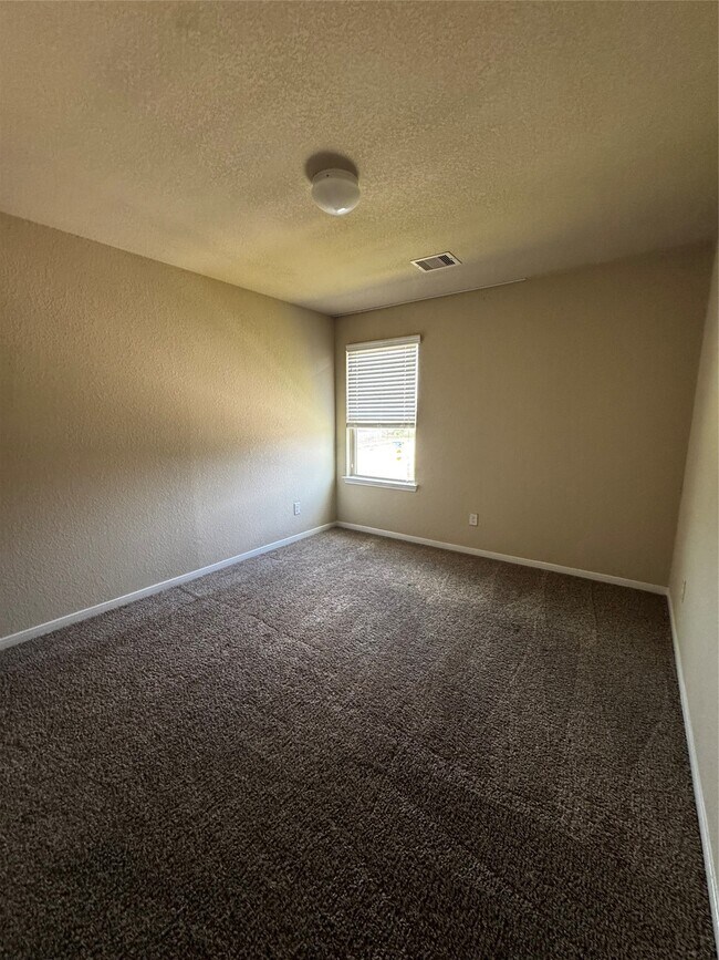 Building Photo - 2903 McDonough Way