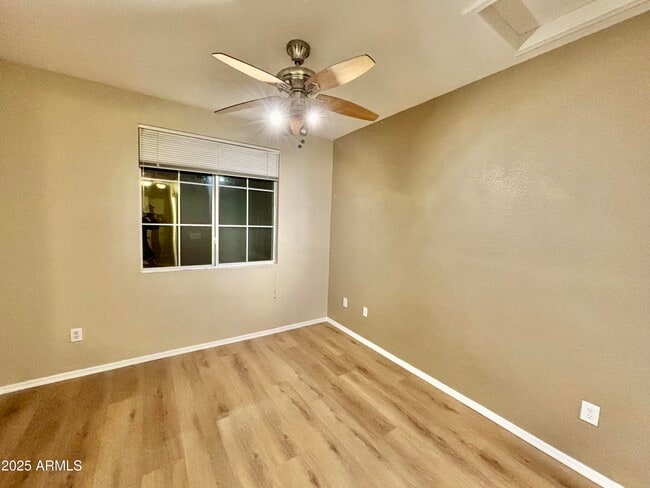 Building Photo - 18250 N Cave Creek Rd