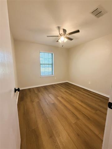 Building Photo - 11 Maree Ct