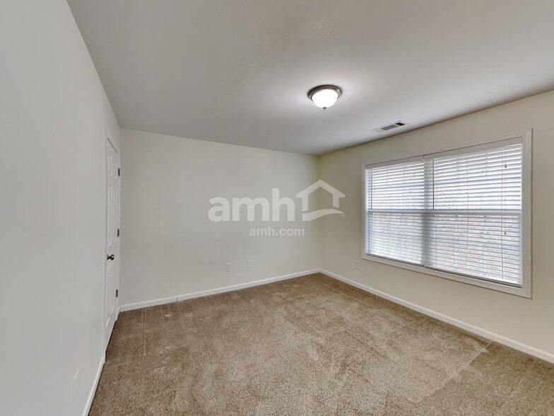 Building Photo - 146 Melrose Creek Dr