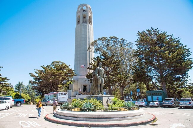 Building Photo - 312 Green St