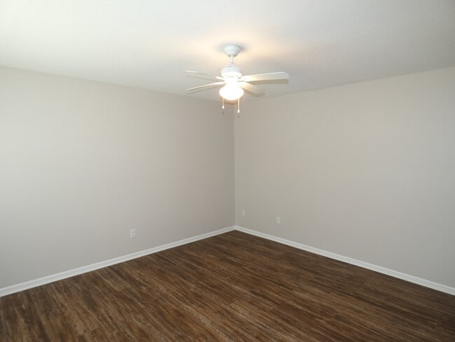 Building Photo - 3612 NE 72nd St