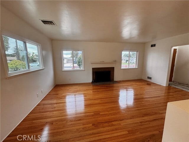 Building Photo - 832 W Granada Ct