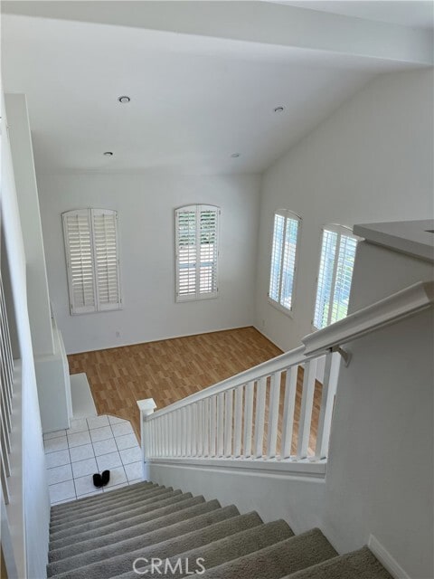 Building Photo - 5 Parthenia