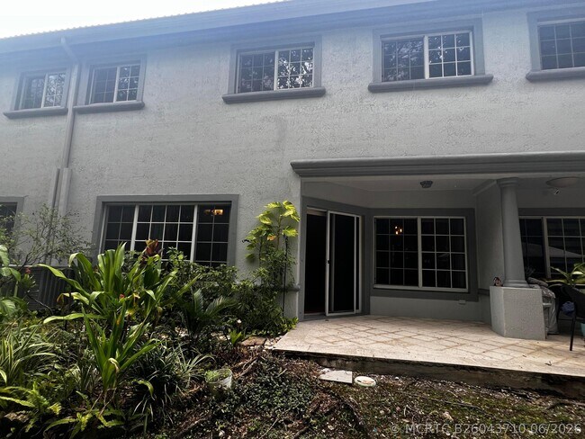 Building Photo - 3456 NW 99th Way