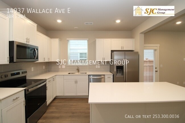 Building Photo - 14937 Wallace Ave E