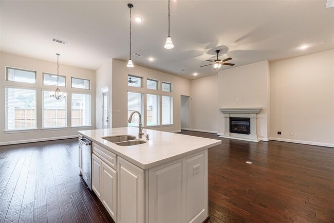 Building Photo - 28225 Beckwood Dr