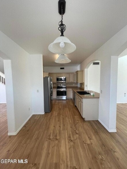 Building Photo - 6376 Dakota Ridge Dr