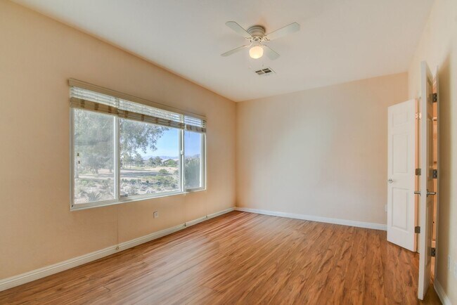Building Photo - Sun City Aliante Must See!