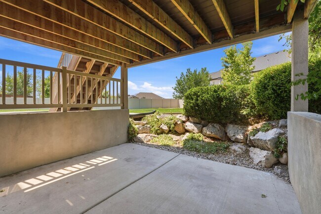 Building Photo - 3087 N 1075 W