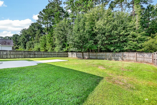 Building Photo - 217 Stagecoach Dr