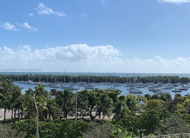 Building Photo - 2811 S Bayshore Dr
