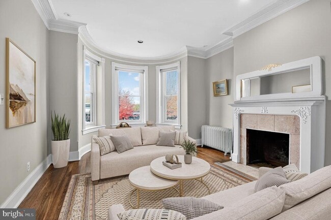 Building Photo - 216 N St NW