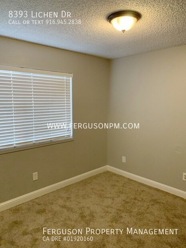 Building Photo - Nicely Updated Citrus Heights Home