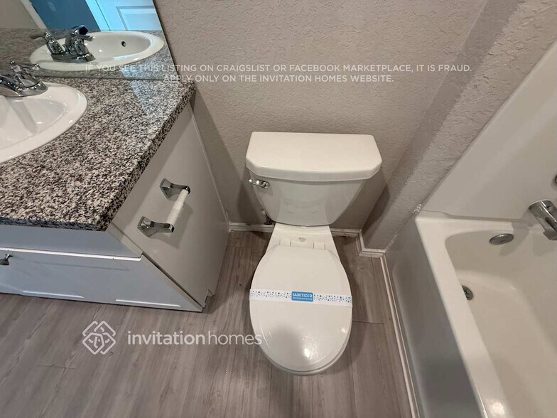 Building Photo - 14539 Southton Pond