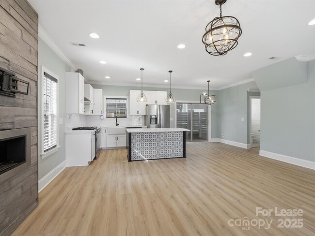 Building Photo - 1511 Landis Ave