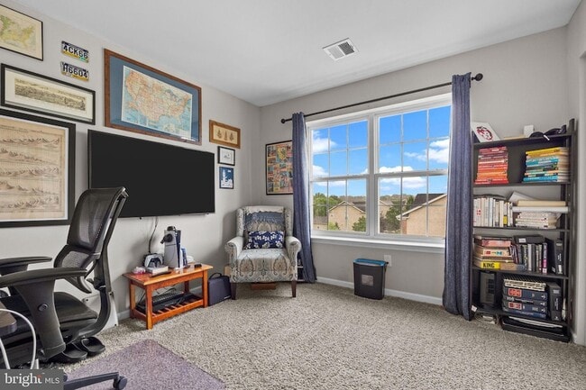 Building Photo - 3854 Ashland Dr