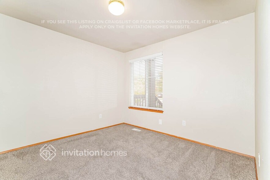 Building Photo - 308 84th Ave SE