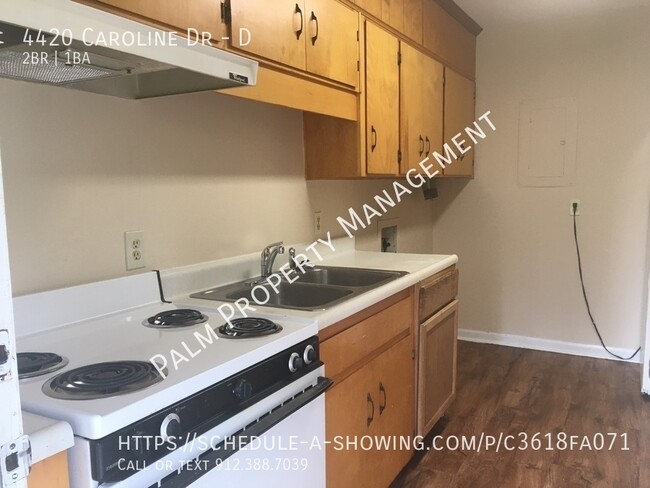 Building Photo - 2 BR/1BA apartment available in great loca...