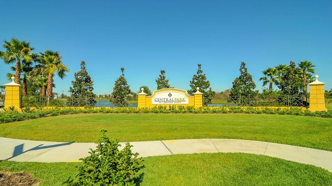 Building Photo - 11773 Forest Park Cir