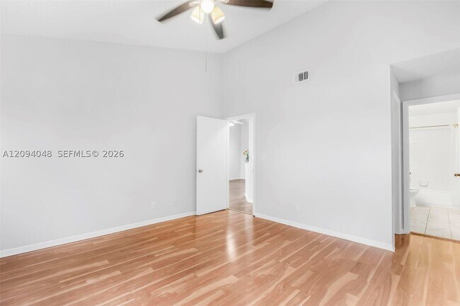 Building Photo - 3433 NW 44th St