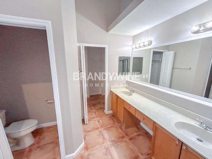 Building Photo - 15412 Bay Vista Dr