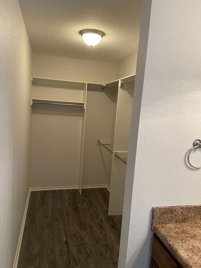 Building Photo - *$99 Move in Special* Three Bedroom | Two ...