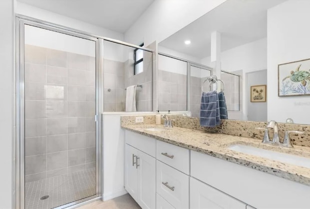Building Photo - 1734 Saddlewood Cir