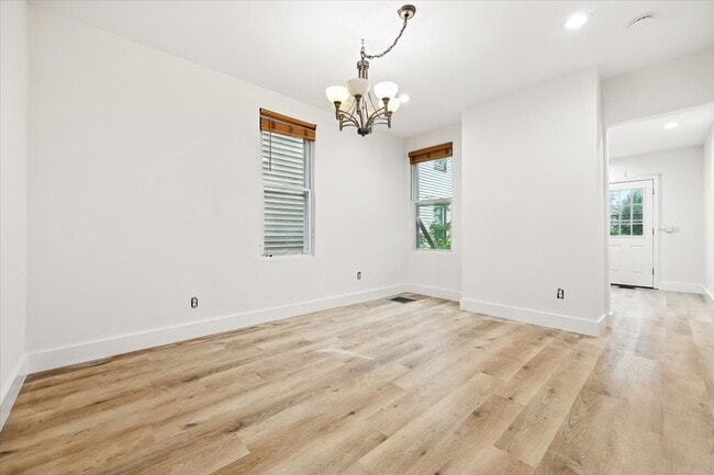 Building Photo - 434 Fairmount Ave