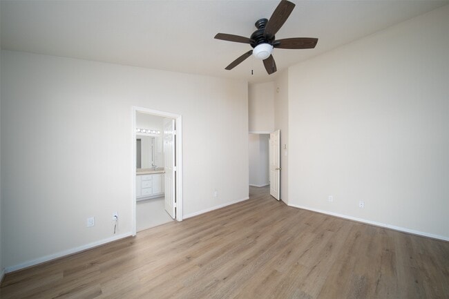 Building Photo - 18 Painted Canyon Pl