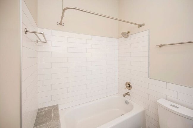 Building Photo - 1201 Princess Anne St