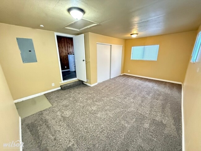 Building Photo - 213 S 48th Ave