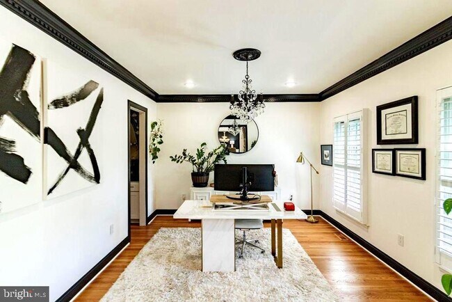 Building Photo - 14932 Alpine Bay Loop