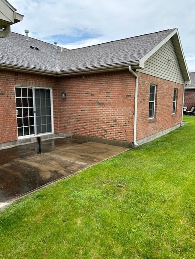 Building Photo - $500 Marketing Special - 2-Bedroom Ranch C...