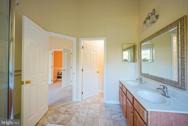 Building Photo - 443 Tuvira Ln