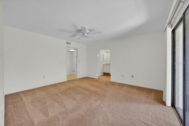 Building Photo - 4101 Village Ct