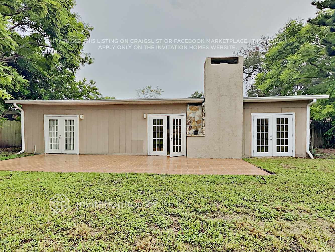 Building Photo - 2219 25th Ave W