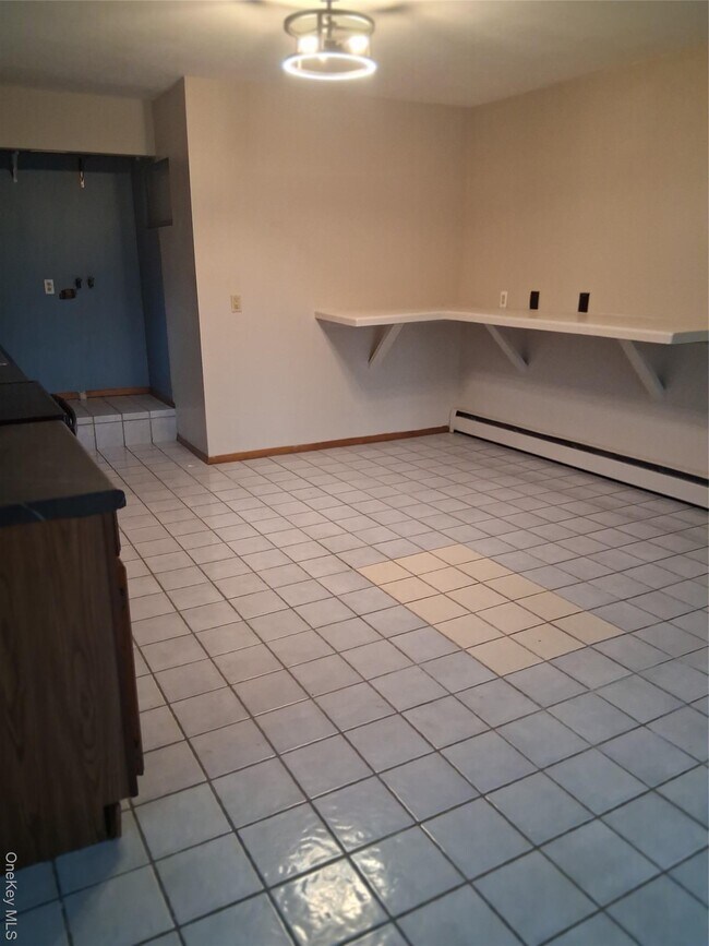 Building Photo - 18 Ugo Dr