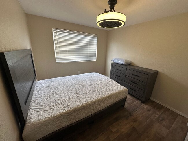 Building Photo - Fully Furnished Home for rent in Fernley, ...