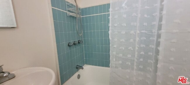 Building Photo - 7925 Norton Ave