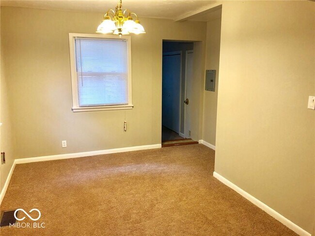 Building Photo - 927 Belmar Ave