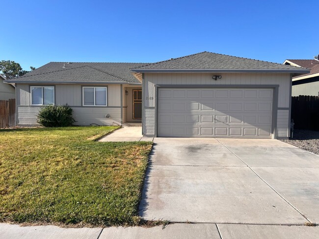 Building Photo - Great 3 bedroom Fernley home located in th...