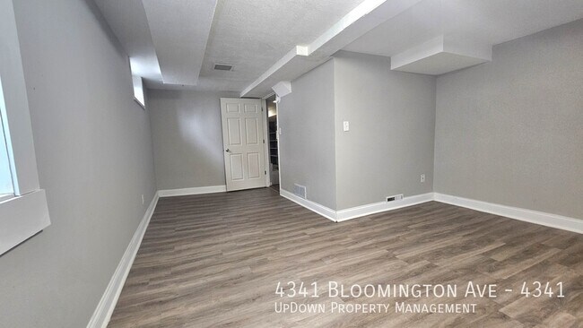 Building Photo - 4341 Bloomington Ave