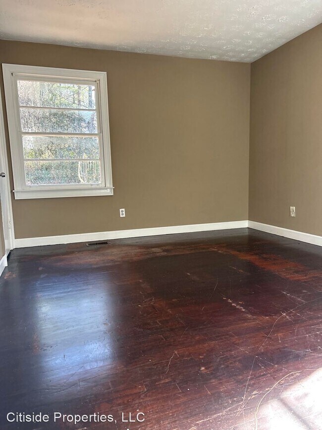 Building Photo - 3 br, 1.5 bath House - 871 Harwell Rd NW