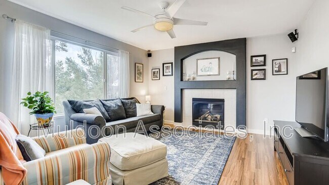 Building Photo - 4844 Little London Dr