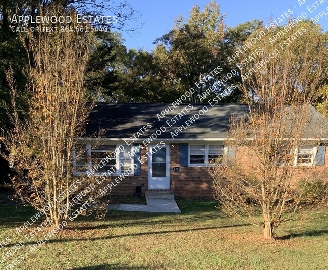 Primary Photo - 1287 Montview St
