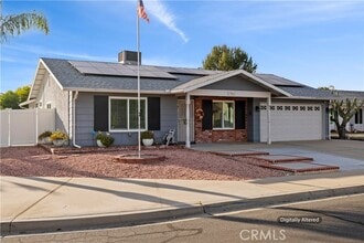 Building Photo - 27953 Foxfire St