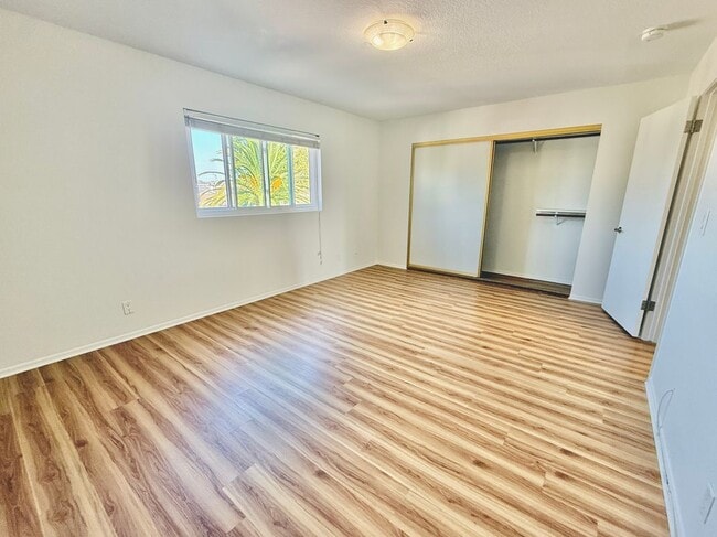 Building Photo - 2032 Martina Ave