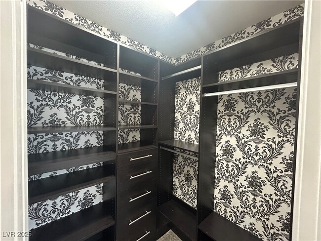 Building Photo - 10066 Trotter Peak St